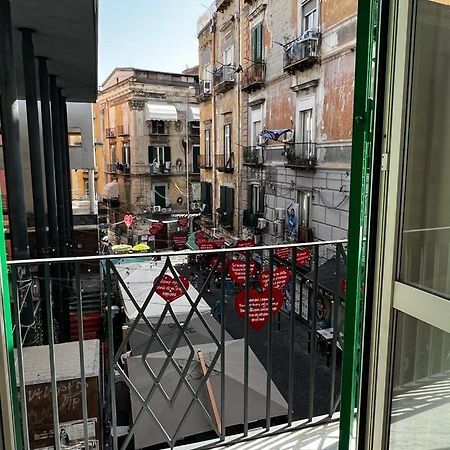 A Casa E Mamma' Apartment Napoli Bagian luar foto